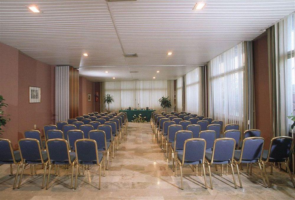 Europa Palace Hotel Месина Екстериор снимка