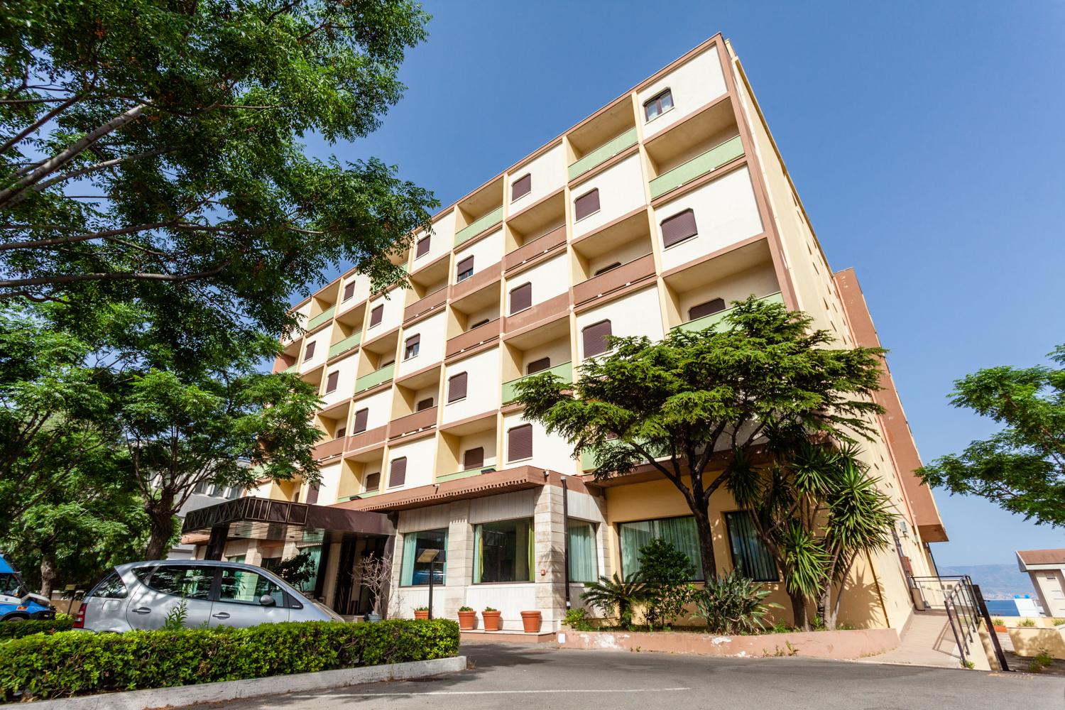 Europa Palace Hotel Месина Екстериор снимка