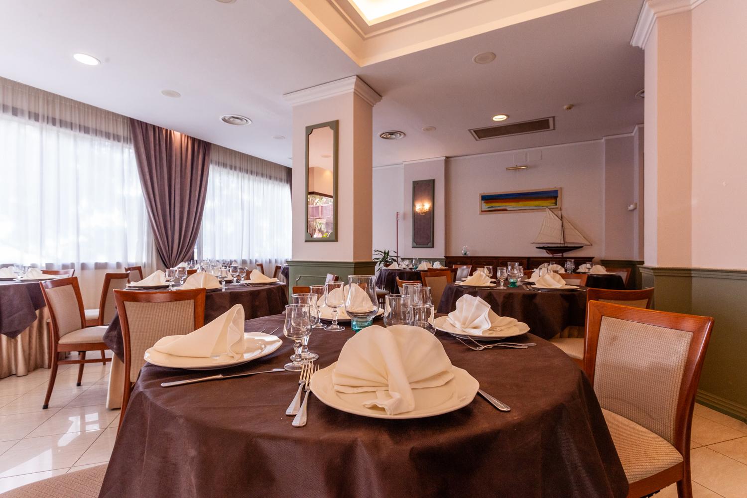 Europa Palace Hotel Месина Екстериор снимка