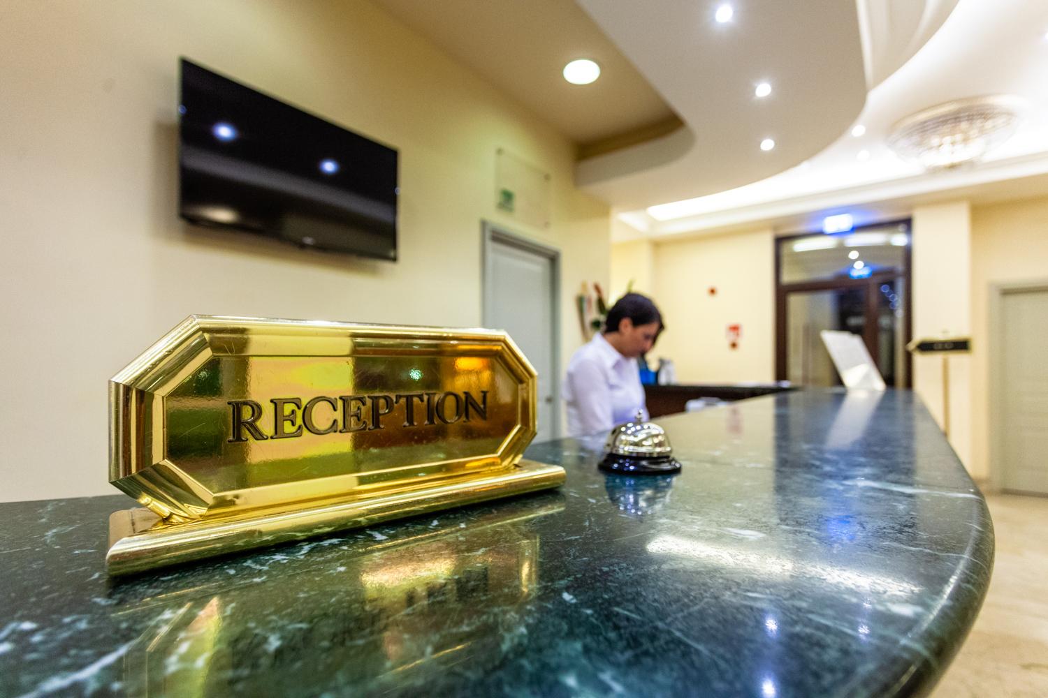 Europa Palace Hotel Месина Екстериор снимка